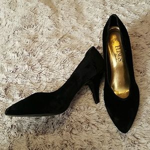 Black velvet heels